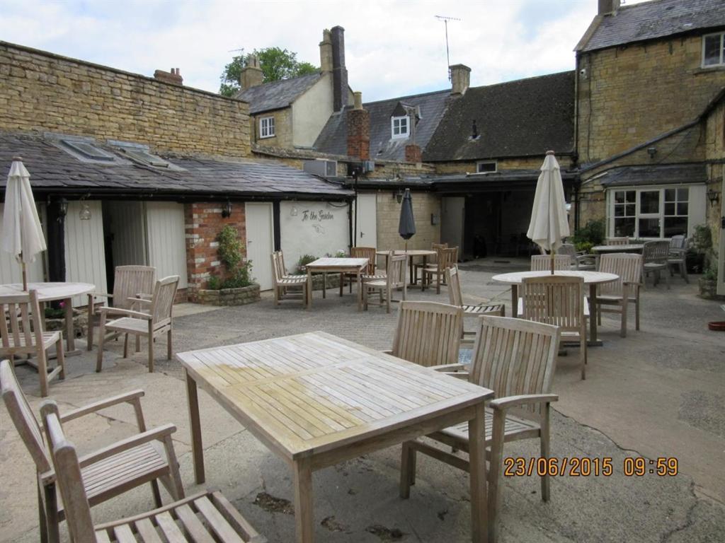 The Bell Inn Moreton-in-Marsh Экстерьер фото