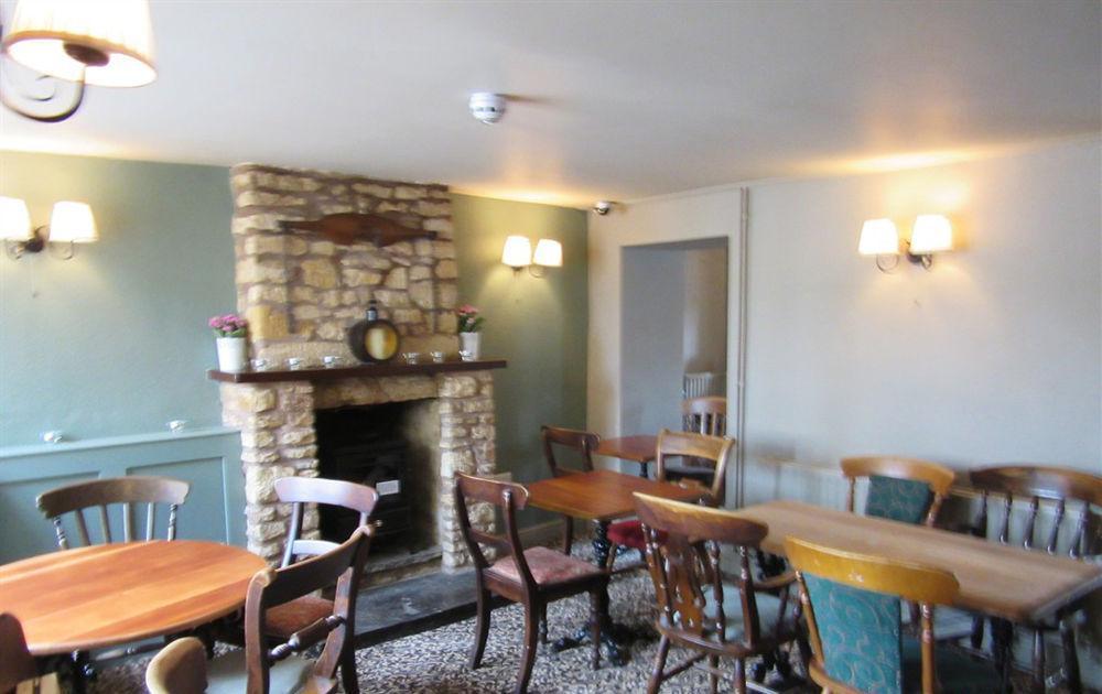 The Bell Inn Moreton-in-Marsh Экстерьер фото